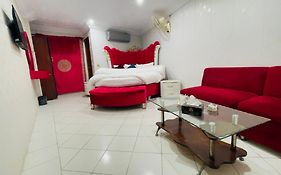 Hotel New Mid City
